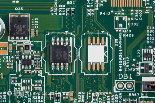 电路板与线路板 现代电子产品的核心骨架